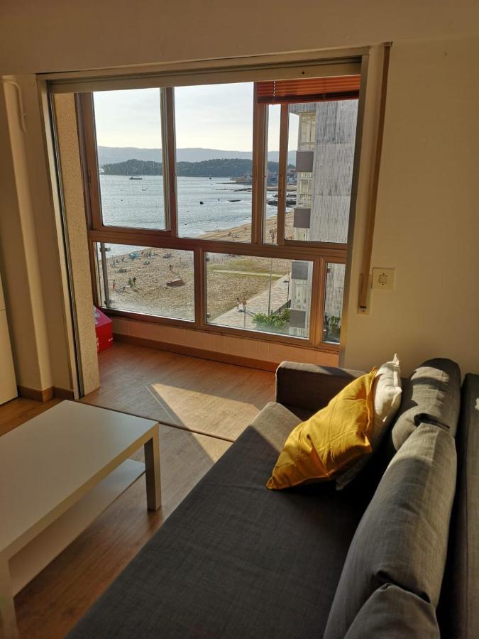 Precioso Apartamento En Primera Linea De Playa Vilagarcia de Arousa Exteriör bild