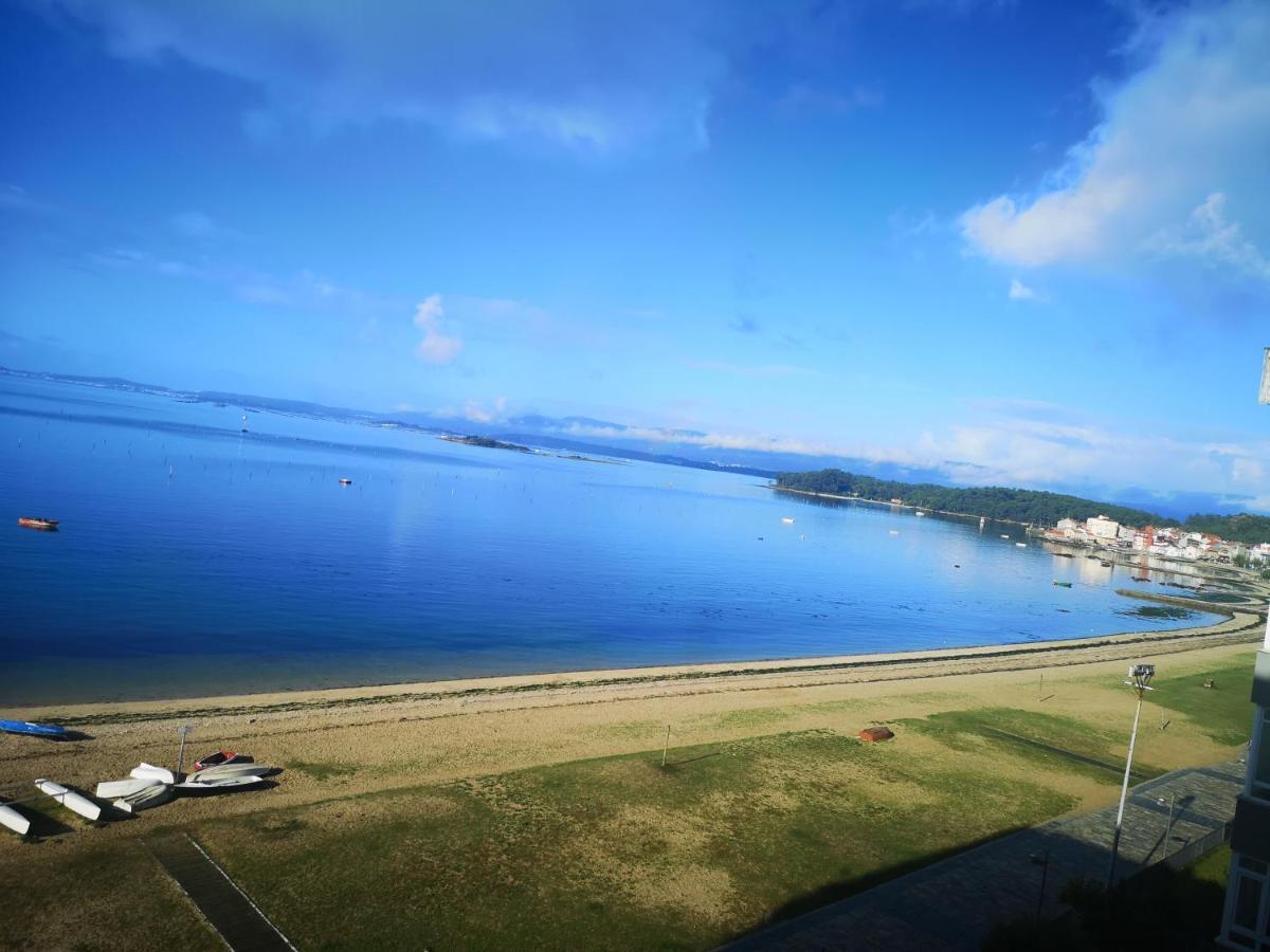 Precioso Apartamento En Primera Linea De Playa Vilagarcia de Arousa Exteriör bild